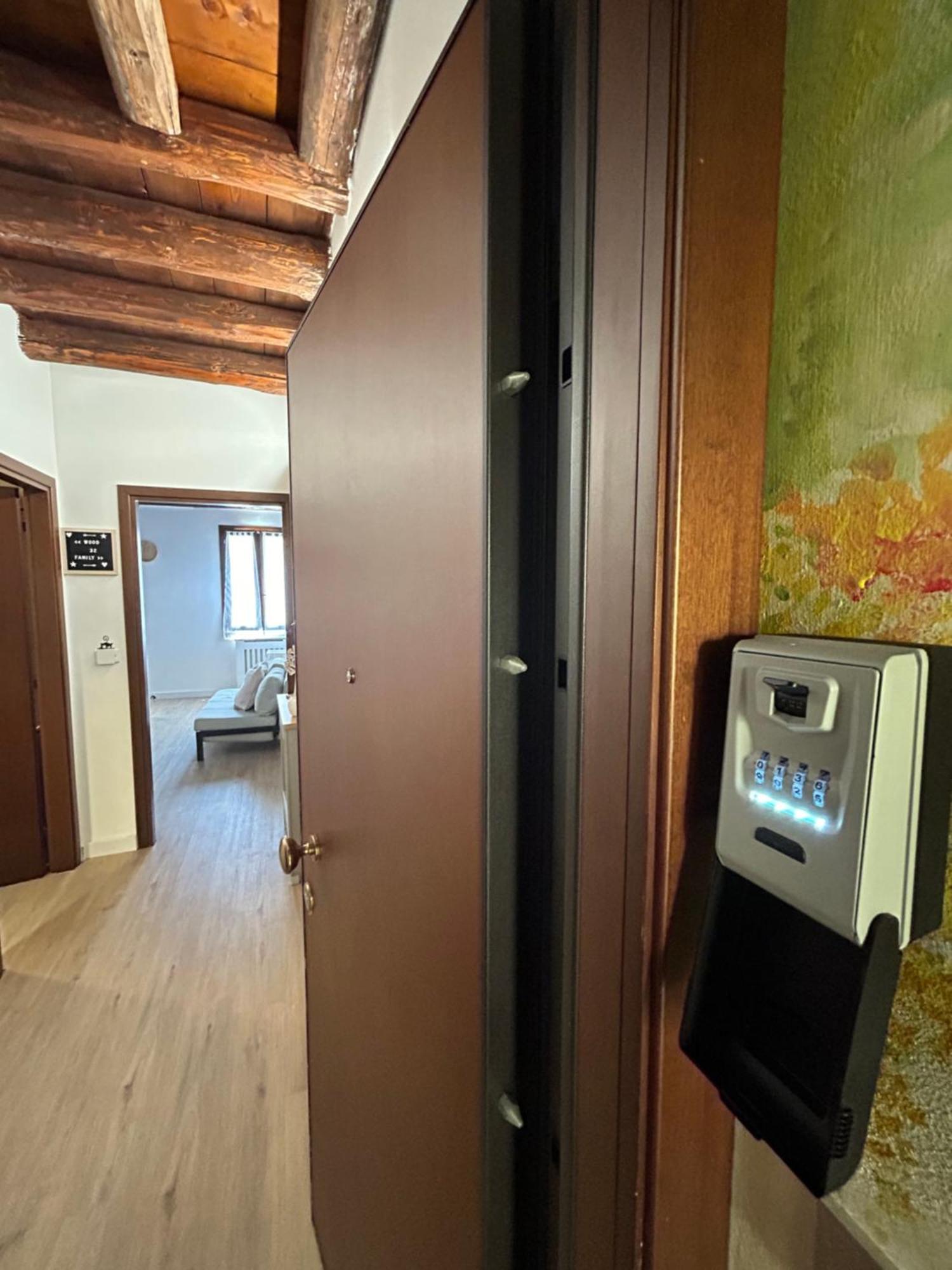 Wood 32 Family -Apartment ロヴィーゴ エクステリア 写真